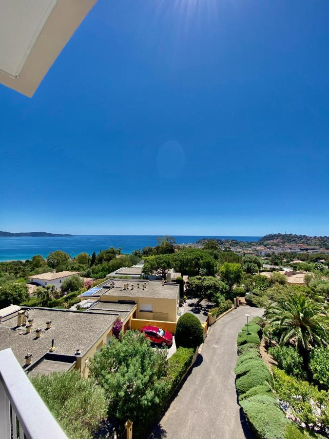 Mimosas - Bel Avec Vue Imprenable Sur La Baie Appartement Cavalaire-sur-Mer
