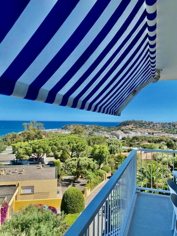 Mimosas - Bel Avec Vue Imprenable Sur La Baie Appartement *